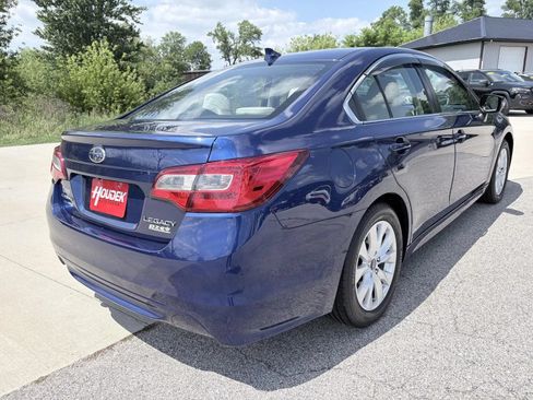 Used 2017 Subaru Legacy 2.5i Premium AWD/4WD image 7