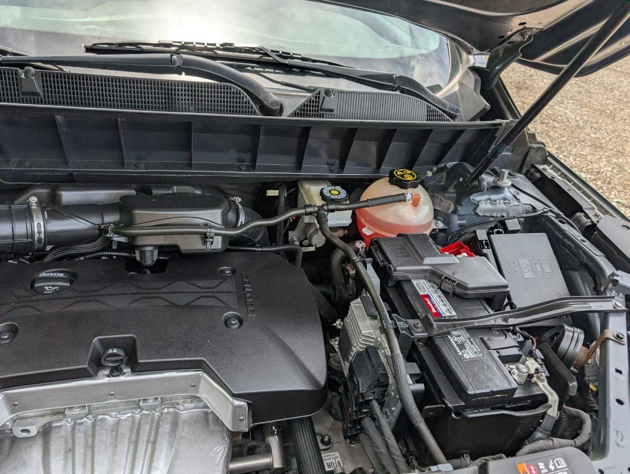 Used 2019 GMC Acadia SLT FWD image 23