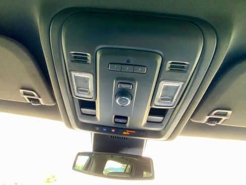 Used 2023 Chevrolet Tahoe RST AWD/4WD image 41
