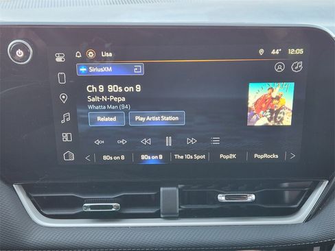 Used 2026 Chevrolet Equinox LT w/ Convenience Package II image 16