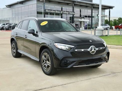 Certified 2026 Mercedes-Benz GLC 300 image 3