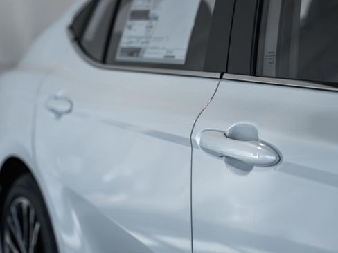 New 2026 Toyota Camry XLE image 15