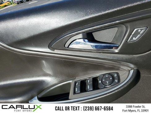 Used 2020 Chevrolet Malibu LT w/ Leather Package image 25