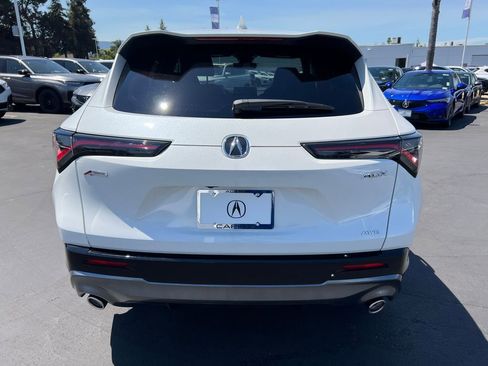 Used 2025 Acura ADX A-Spec AWD/4WD image 9
