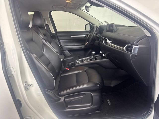 Used 2025 MAZDA CX-5 AWD 2.5 S w/ Select Package image 4
