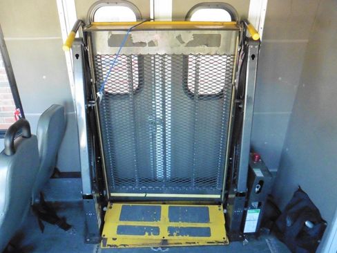 Used 2014 Ford E-350 and Econoline 350 Super Duty RWD image 11