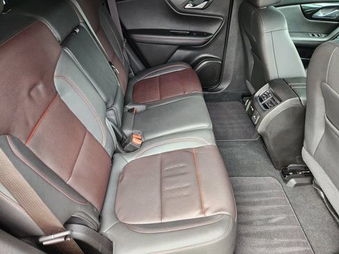Used 2024 Chevrolet Blazer RS w/ Driver Confidence II Package FWD image 32