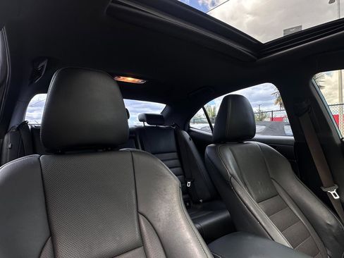 Used 2017 Lexus IS 200t F Sport w/ F Sport Package RWD image 4