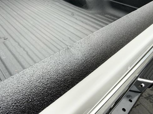 Used 1993 Ford F250 XLT 2dr 4WD Extended Cab LB HD image 95