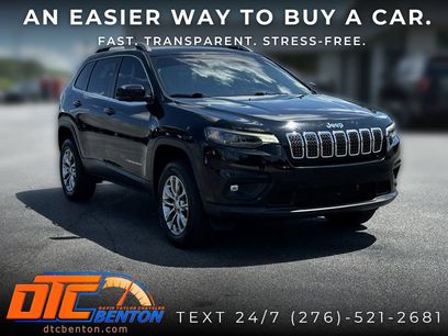 Used 2021 Jeep Cherokee Latitude Lux w/ Comfort/Convenience Group