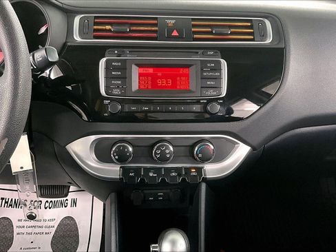 Used 2017 Kia Rio LX image 15