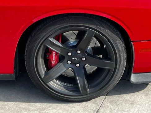 Used 2017 Dodge Challenger SRT Hellcat image 7
