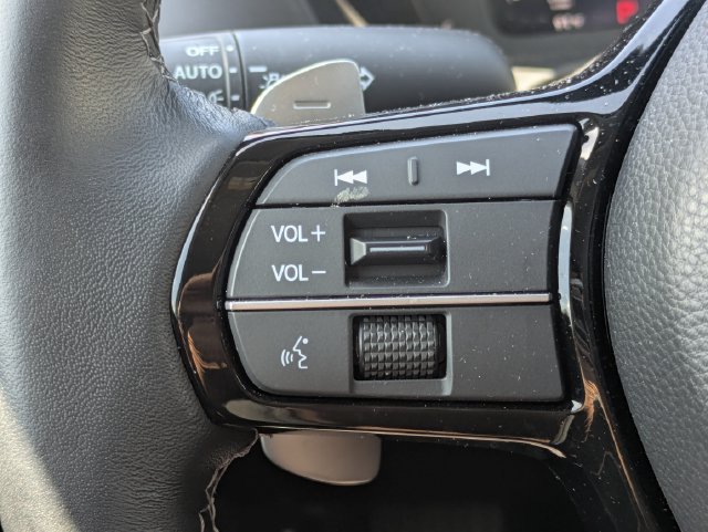 Certified 2025 Acura ADX FWD image 23