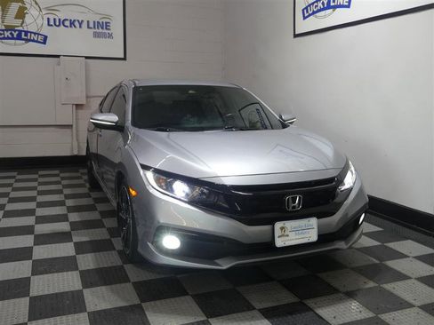 Used 2019 Honda Civic Sport image 5