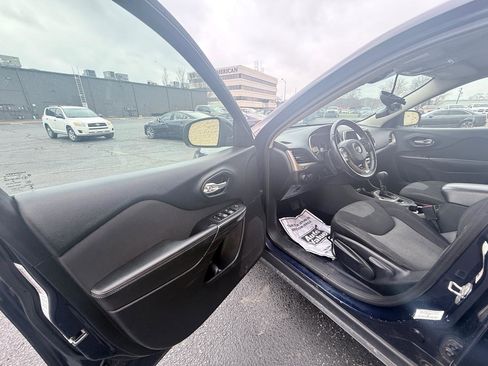 Used 2014 Jeep Cherokee Latitude w/ Trailer Tow Group image 6