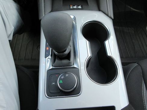 Used 2023 Chevrolet Blazer LT w/ Convenience Package FWD image 28