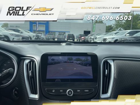 Used 2024 Chevrolet Malibu LT FWD image 25