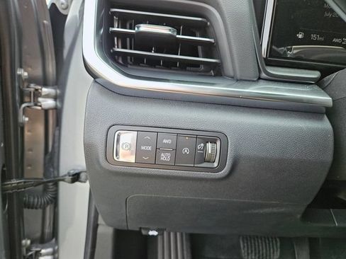 New 2026 GMC Terrain Elevation w/ Technology Package II AWD/4WD image 21