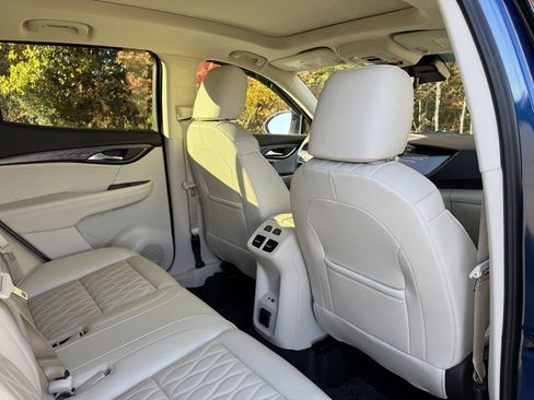 Certified 2023 Buick Envision Avenir image 23