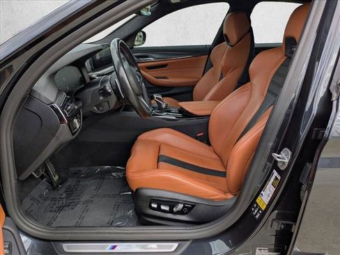 Used 2020 BMW M5 image 16