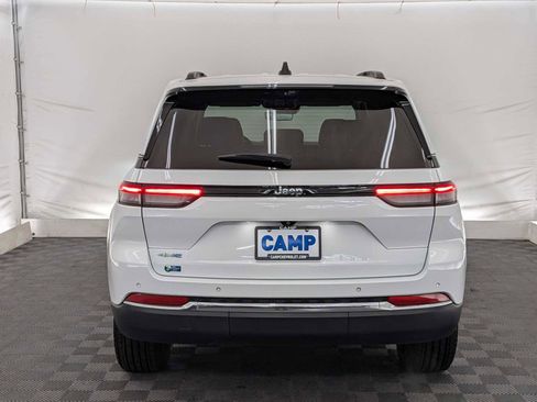 Used 2022 Jeep Grand Cherokee Limited 4xe w/ Luxury Tech Group II image 5