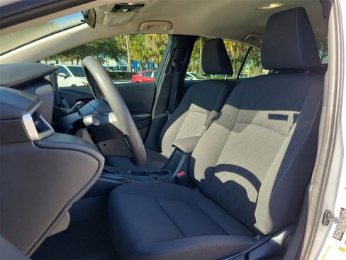 Used 2023 Toyota Corolla LE image 16