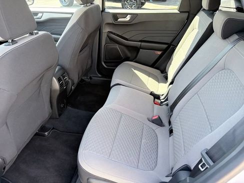 Used 2021 Ford Escape SE FWD image 7