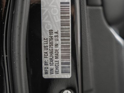 New 2025 Jeep Grand Cherokee Altitude w/ Trailer Tow Package image 37