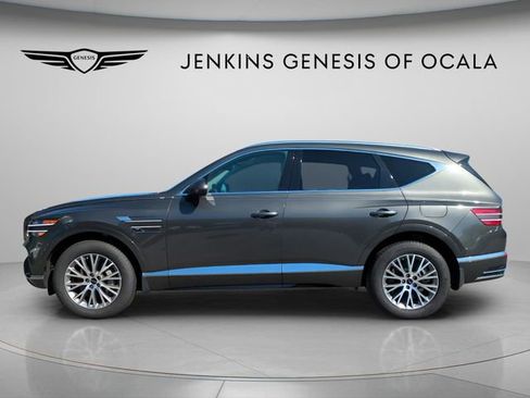 Certified 2025 Genesis GV80 2.5T Standard AWD/4WD image 4