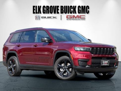 Used 2024 Jeep Grand Cherokee L Altitude AWD/4WD image 2