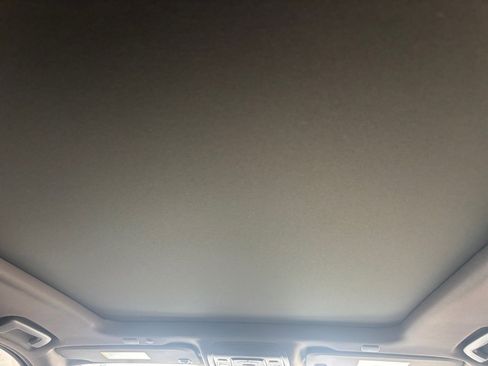 Used 2023 GMC Yukon XL Denali w/ Max Trailering Package image 7