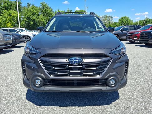 Certified 2024 Subaru Outback Premium AWD/4WD image 2