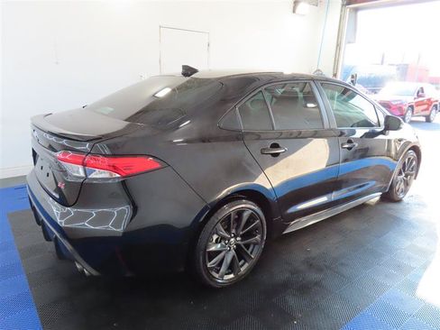 Used 2024 Toyota Corolla SE FWD image 15