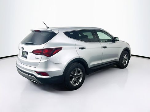 Used 2018 Hyundai Santa Fe Sport image 9