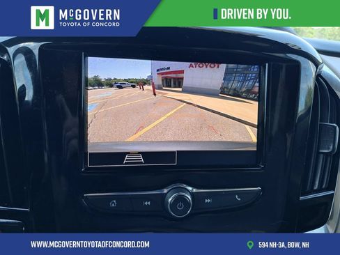 Used 2023 Chevrolet Traverse LS AWD/4WD image 33
