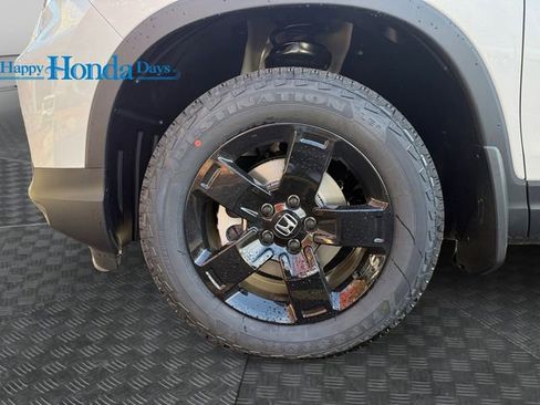 New 2026 Honda Ridgeline Black Edition image 10