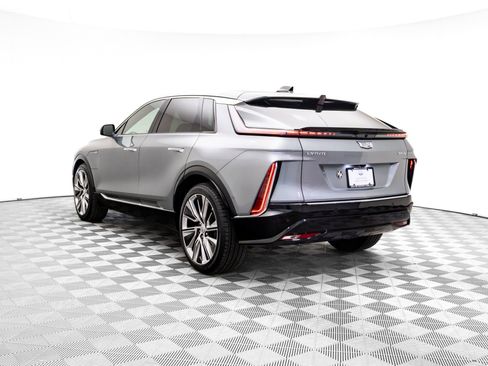 Certified 2024 Cadillac Lyriq Luxury w/ LPO, Floor Liner Package image 3