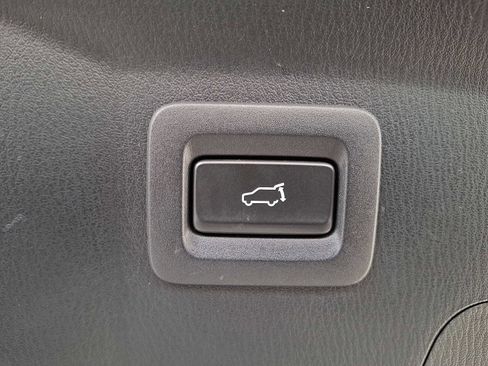 Certified 2023 MAZDA CX-9 Touring image 31