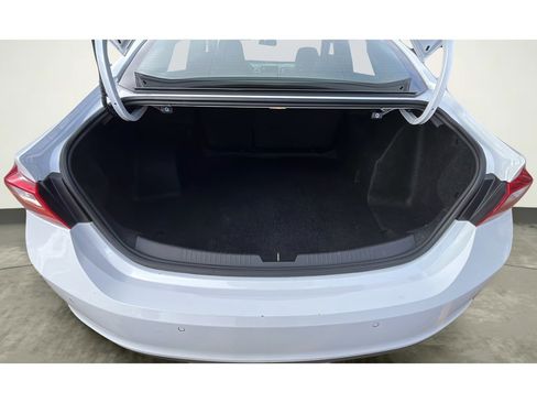 Used 2024 Chevrolet Malibu LT image 19