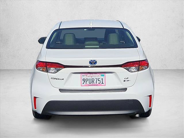 Certified 2025 Toyota Corolla LE FWD image 7