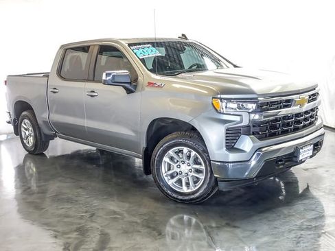 Certified 2023 Chevrolet Silverado 1500 LT AWD/4WD image 2