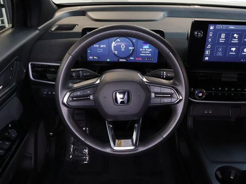 Used 2025 Honda Prologue EX image 18