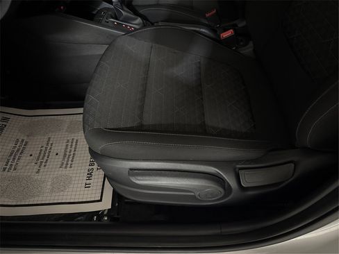 Used 2023 Kia Rio LX image 22
