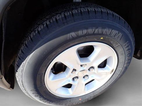 Used 2016 Jeep Grand Cherokee Laredo w/ Quick Order Package 23E image 7