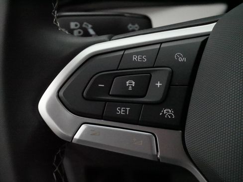 Used 2025 Volkswagen Taos S image 26