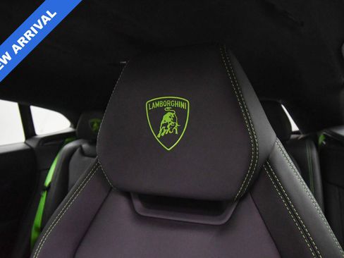 Used 2023 Lamborghini Urus S image 53