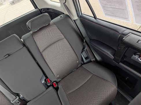 Used 2021 Toyota 4Runner TRD Off-Road image 14