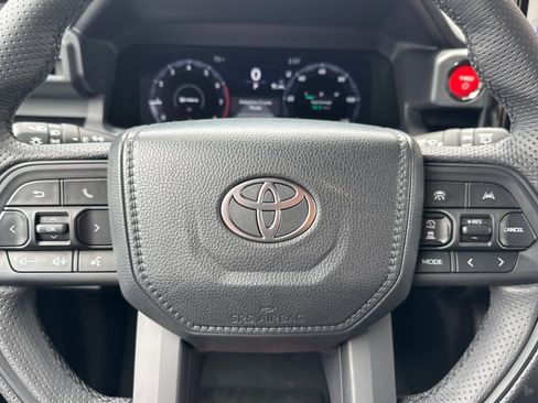 Used 2025 Toyota 4Runner TRD Pro AWD/4WD image 29