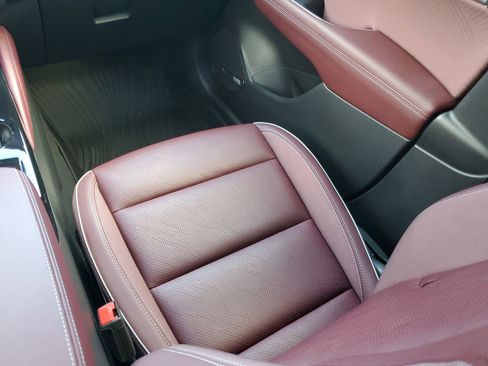 Used 2025 Buick Envision Sport Touring image 16