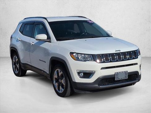 Used 2020 Jeep Compass Limited image 3